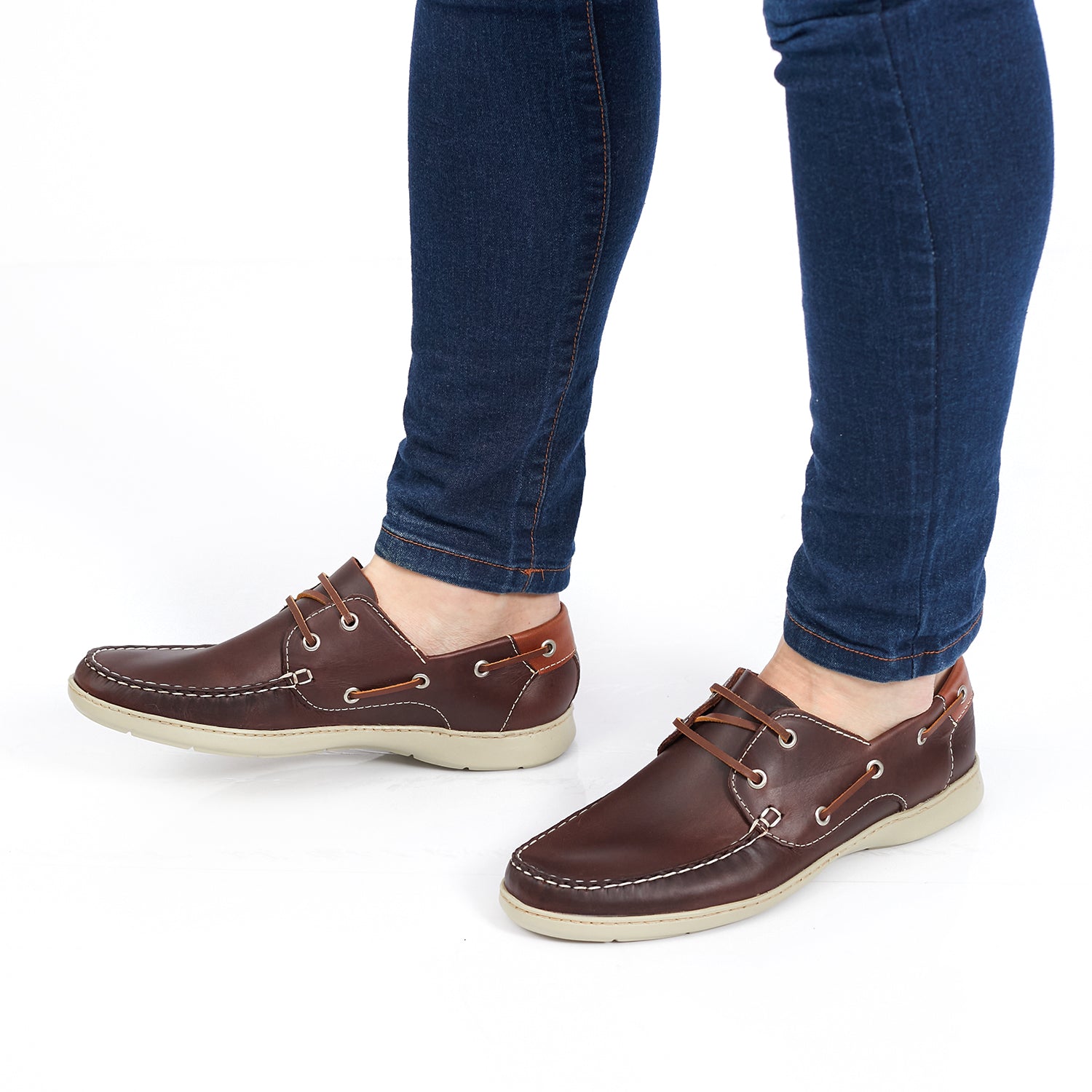 NAUTICO AMUR MARRON