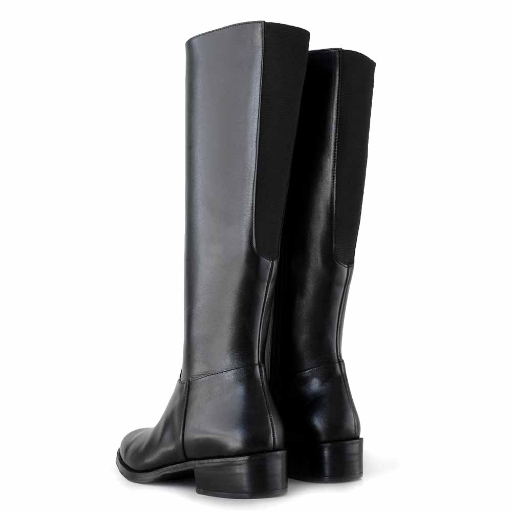 BOTA KALINDI NEGRA