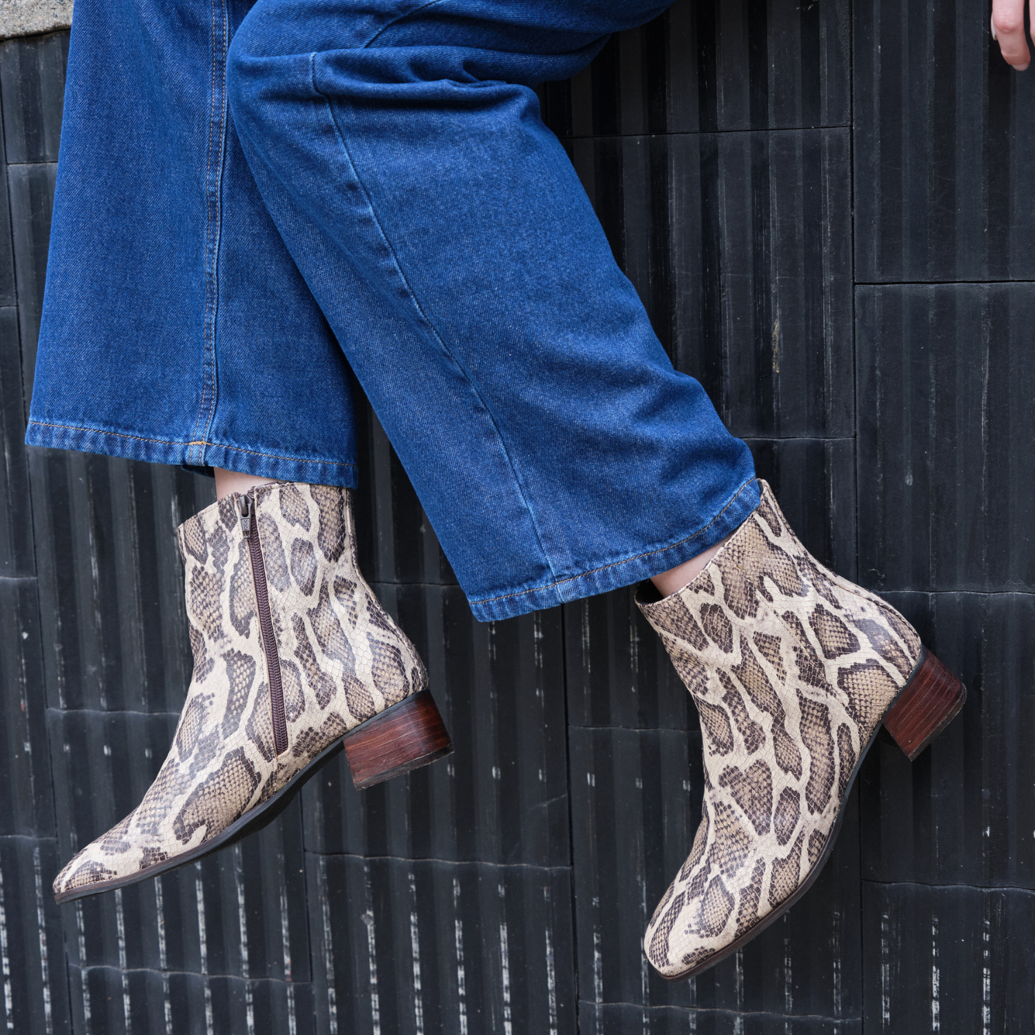 BOTA RUSSELL VISON
