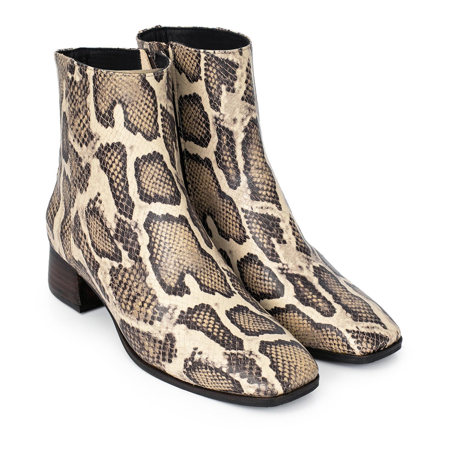 BOTA RUSSELL VISON