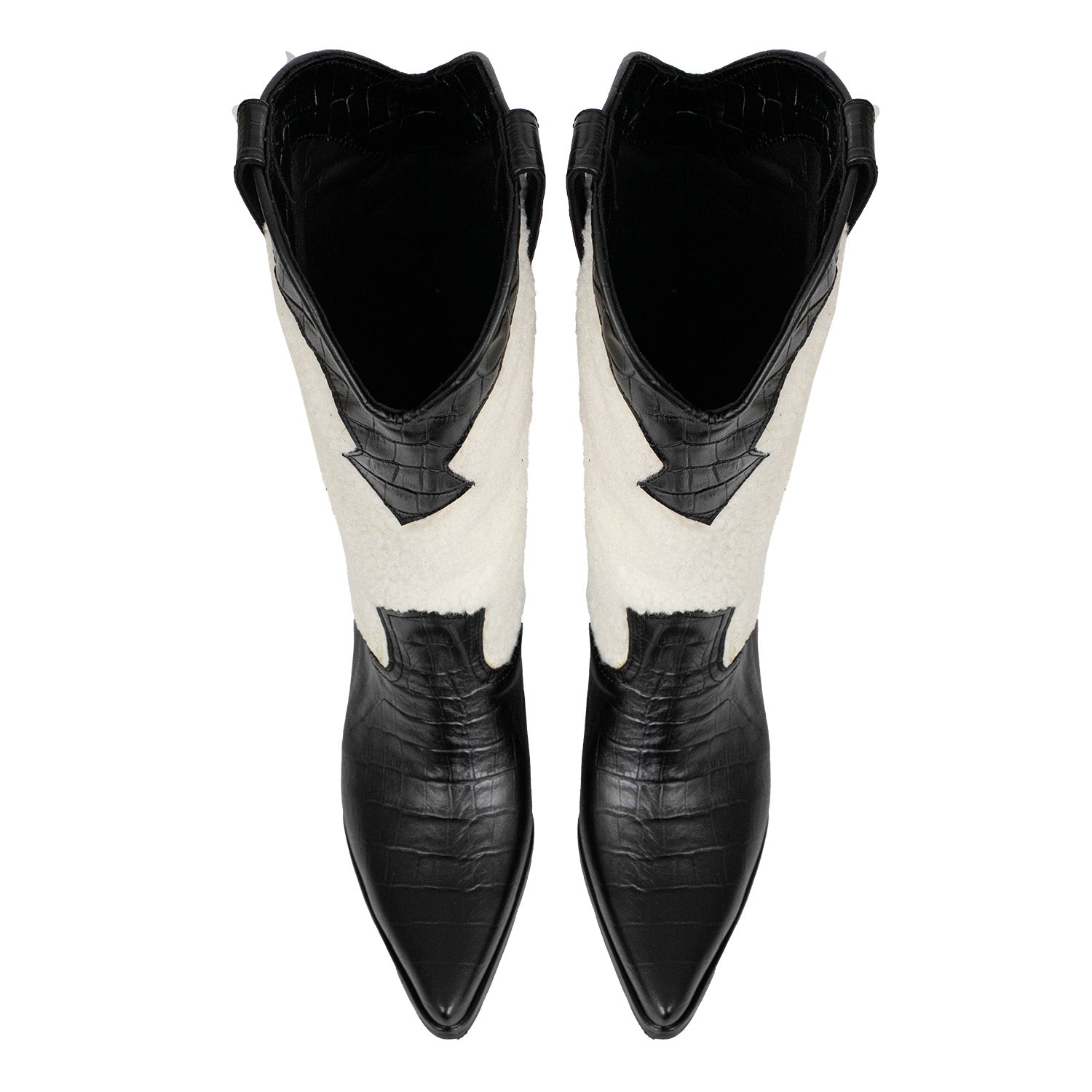 BOTA TUCKER NEGRA