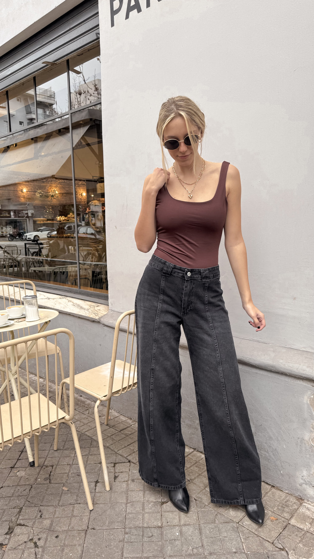 Wide leg TINA