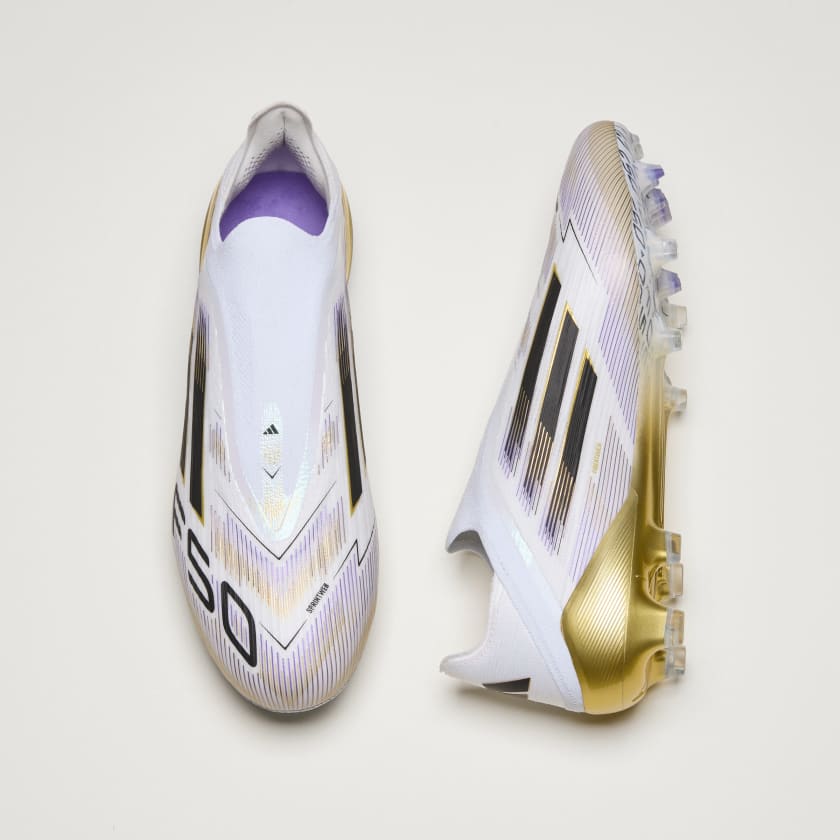 Botín de Fútbol F50 Elite Laceless FG Blanco/Dorado