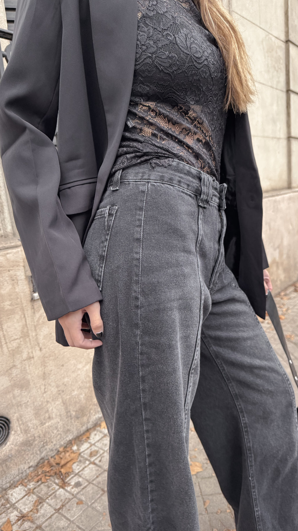 Wide leg TINA