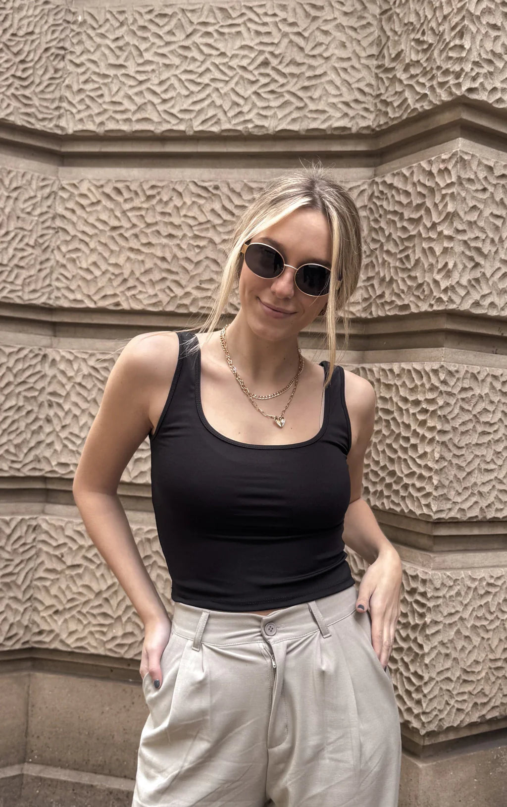 Top EMILIA (Negro)